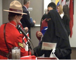 Le Canada interdit le niqab lors de la prestation de serment de citoyennet  