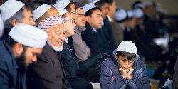Iranian Sunnis complain of discrimination