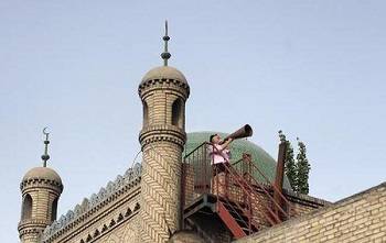 China jails Imams in mass crackdown