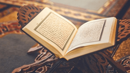 ما أسعد العربي بلغة القرآن!!