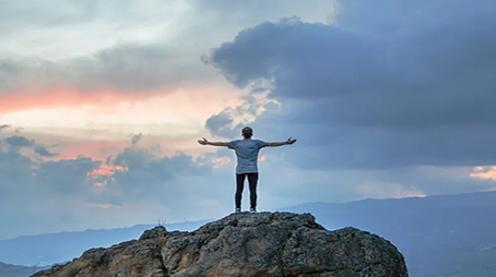  دلائل وآيات وجود الله القرآنية والكونية