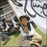 Indonesia group rallies for Sharia