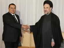 For the First Time Since 1979: Egyptian, Iranian Leaders Hold Summit