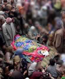 Kashmiri Protester Shot Dead in Valley