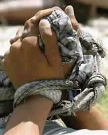 Venezuela UN Envoy Resigns, One Protester Killed