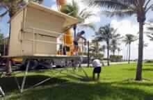 1.2 Million People Told to Flee Fla. Hurricane