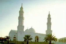 La Mezquita de Qiblatain (Las dos Qiblas)